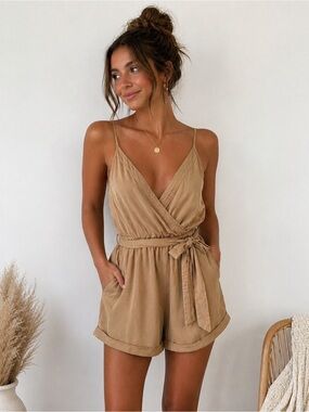 Abercrombie & Fitch Romper Small Beige Wrap Tie Waist Sleeveless Women NWT